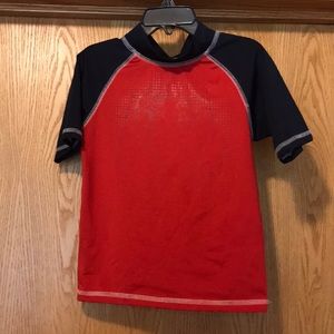 Marvel Spider-Man toddler 4T boy’s rash guard red blue swim shirt faded graphic